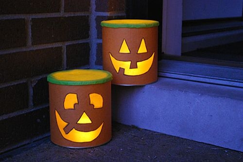 decoratiuni halloween din conserve 8