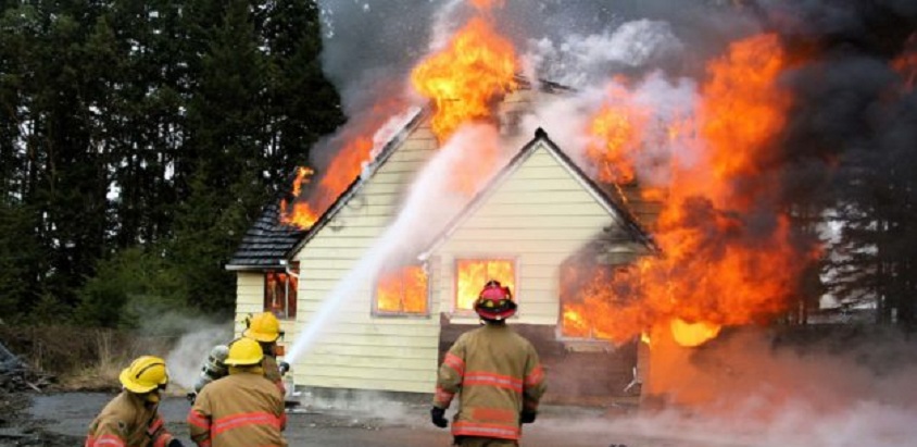 proteja casa de incendii